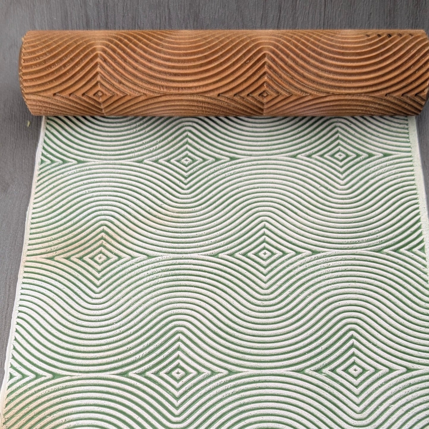 MR-2 "Magic Eye" Roller